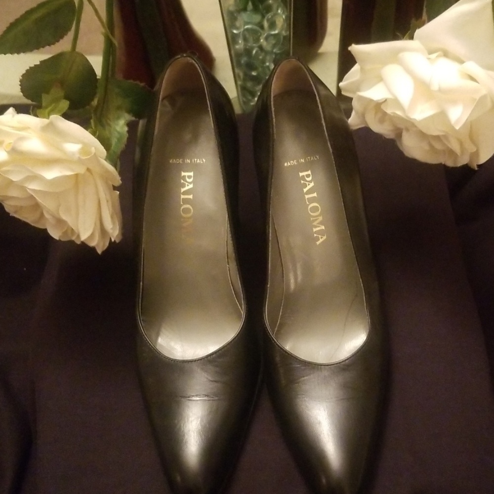 A Genuine Leather Pump